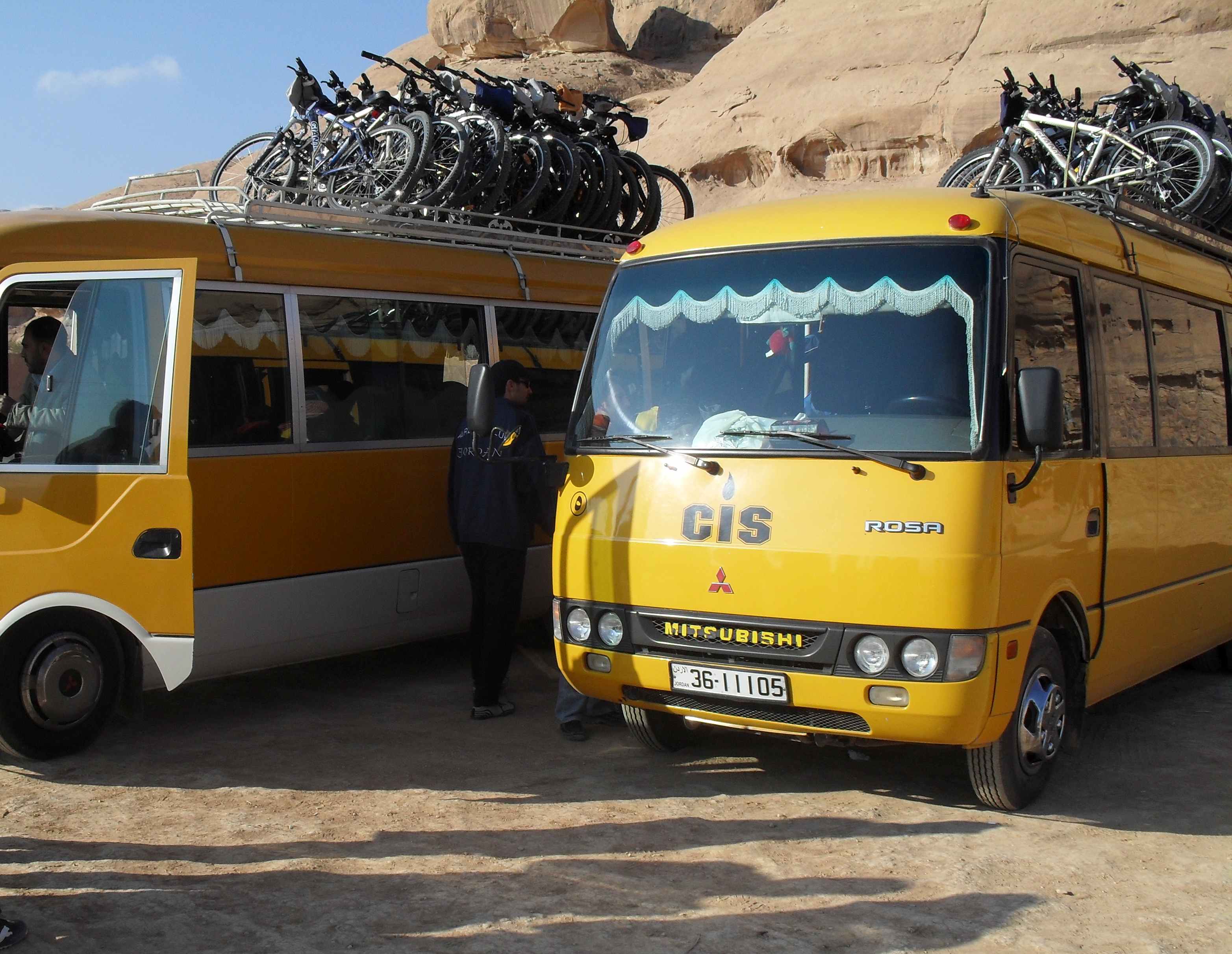 Cyclng club. Transport